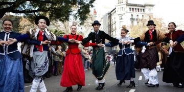 Explore Argentina.